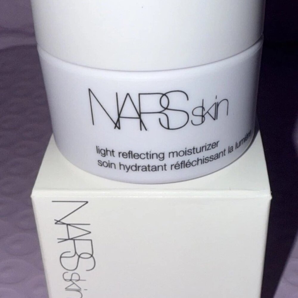 NARS Skin Light Reflecting Moisturizer 0.49 Oz/ 14 ml NIB